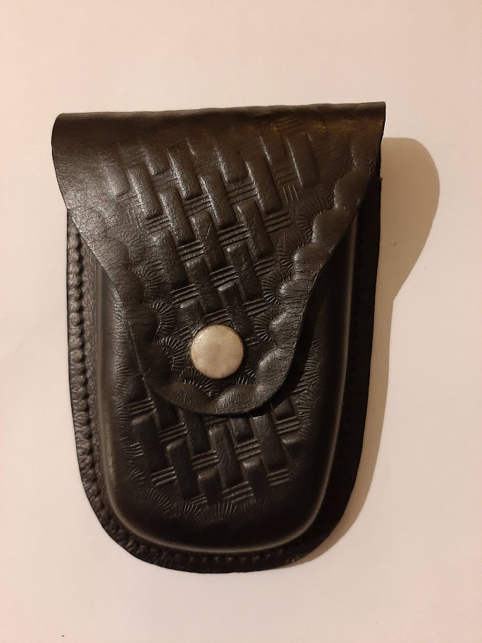 Basket weave Black leather handcuff Carry Case. Ref.# SFB/04